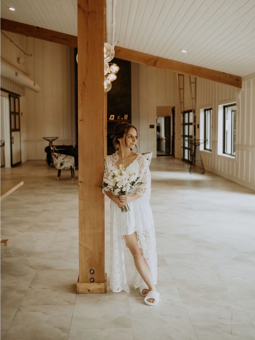 Lulu's White Lace Bridal Robe & Slip, XS